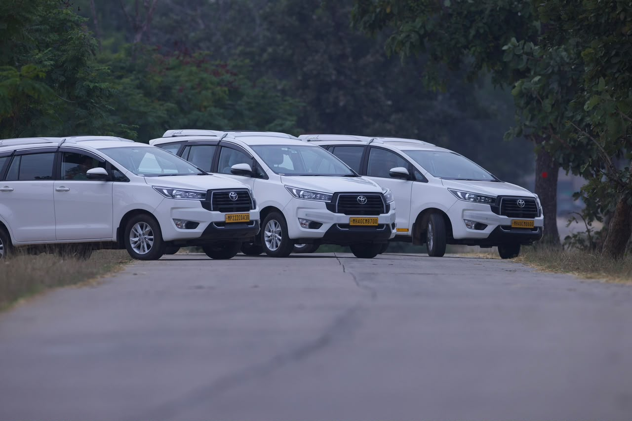 Bagh Taxi SUV on forest road